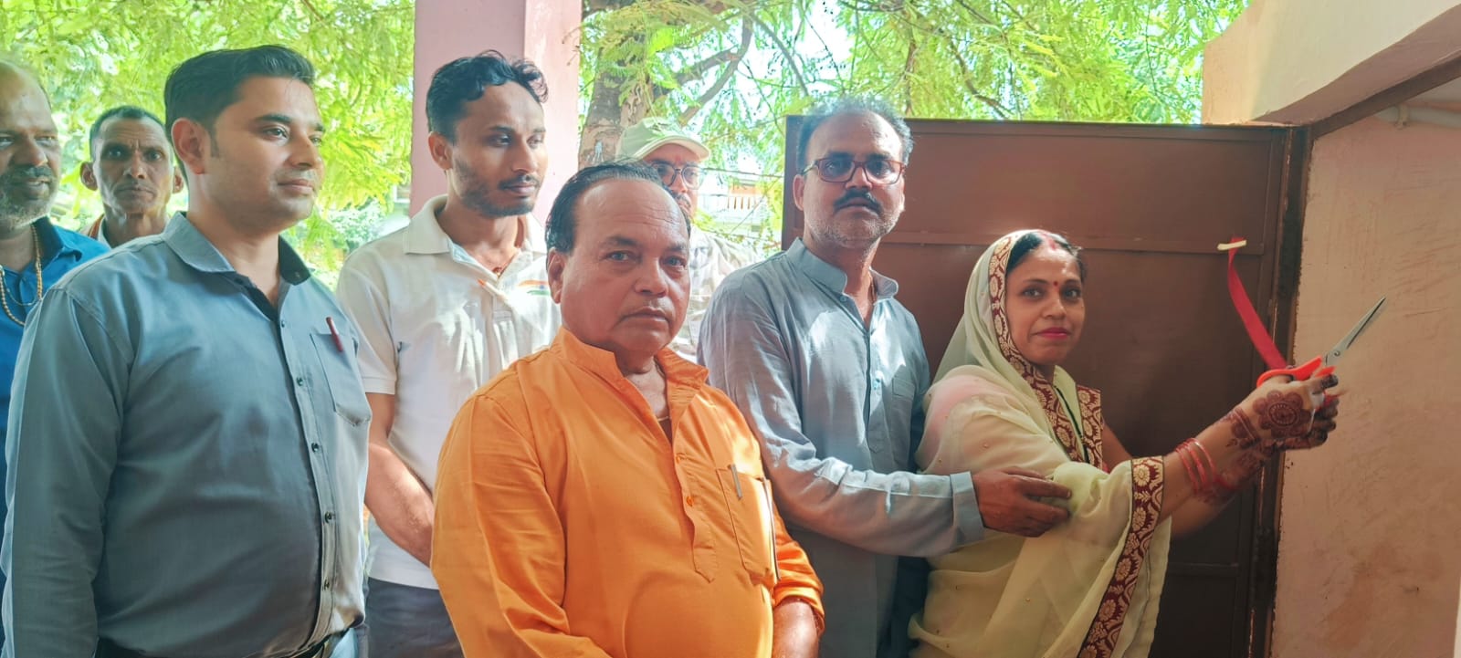 चेयरमैन ने नगर के पांच वार्डों में आरओ वाटर कूलर सिस्टम का किया शुभारंभ